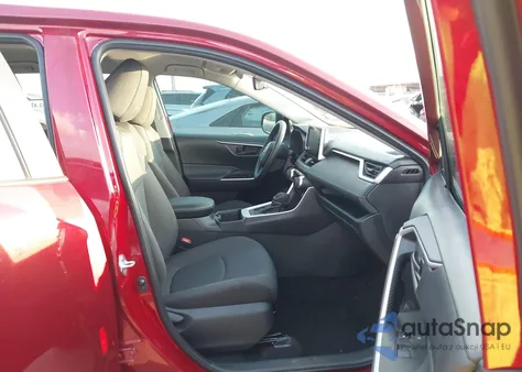 2025 Toyota Rav4 Le z USA, uszkodzony, nr VIN 2T3H1RFV2SW393411